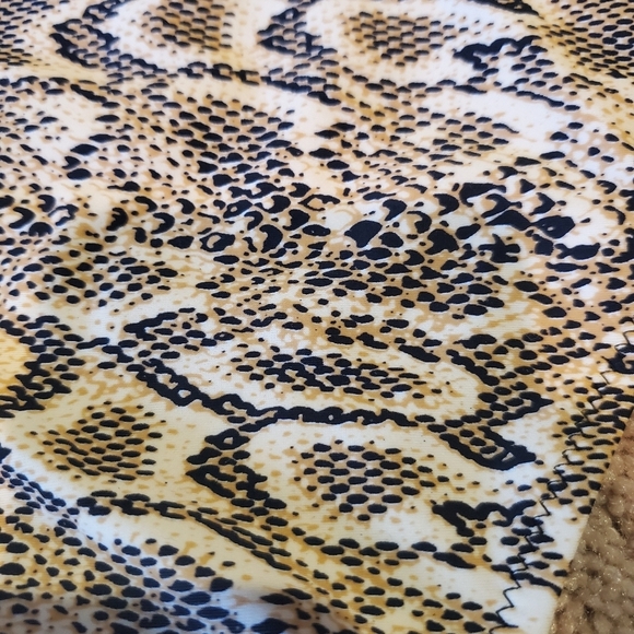 Beach Angels Snake Bikini Size Small - Picture 7 of 7